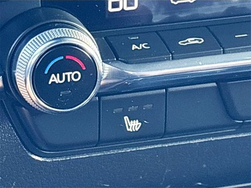 Used 2024 MAZDA MAZDA3 s image 20