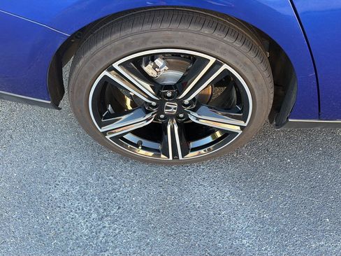 Used 2024 Honda Accord Sport image 37