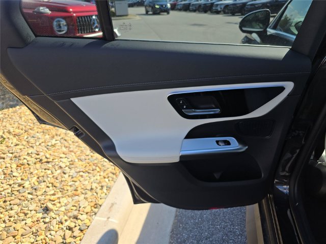 New 2026 Mercedes-Benz GLC 300 4MATIC image 12