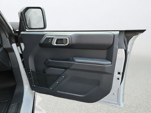 New 2026 Ford Bronco Badlands w/ Sasquatch Package AWD/4WD image 28