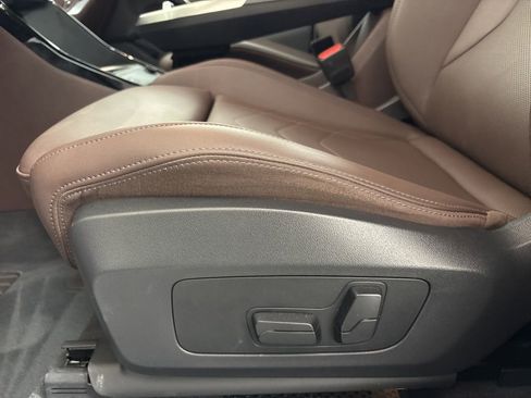 Certified 2025 BMW X1 xDrive28i w/ Technology Package image 27