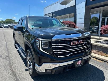 Used 2023 GMC Sierra 1500 SLT w/ SLT Premium Plus Package