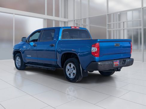 Used 2018 Toyota Tundra SR5 w/ SR5 Upgrade Package RWD image 3