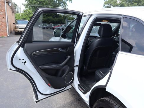 Used 2015 Audi SQ5 Premium Plus w/ Technology Package AWD/4WD image 16