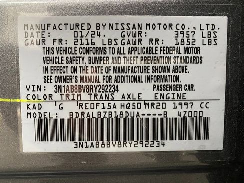 Used 2024 Nissan Sentra S image 30