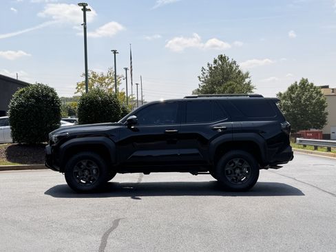 Used 2025 Toyota 4Runner TRD Off-Road Premium w/ Tow Technology Package AWD/4WD image 12