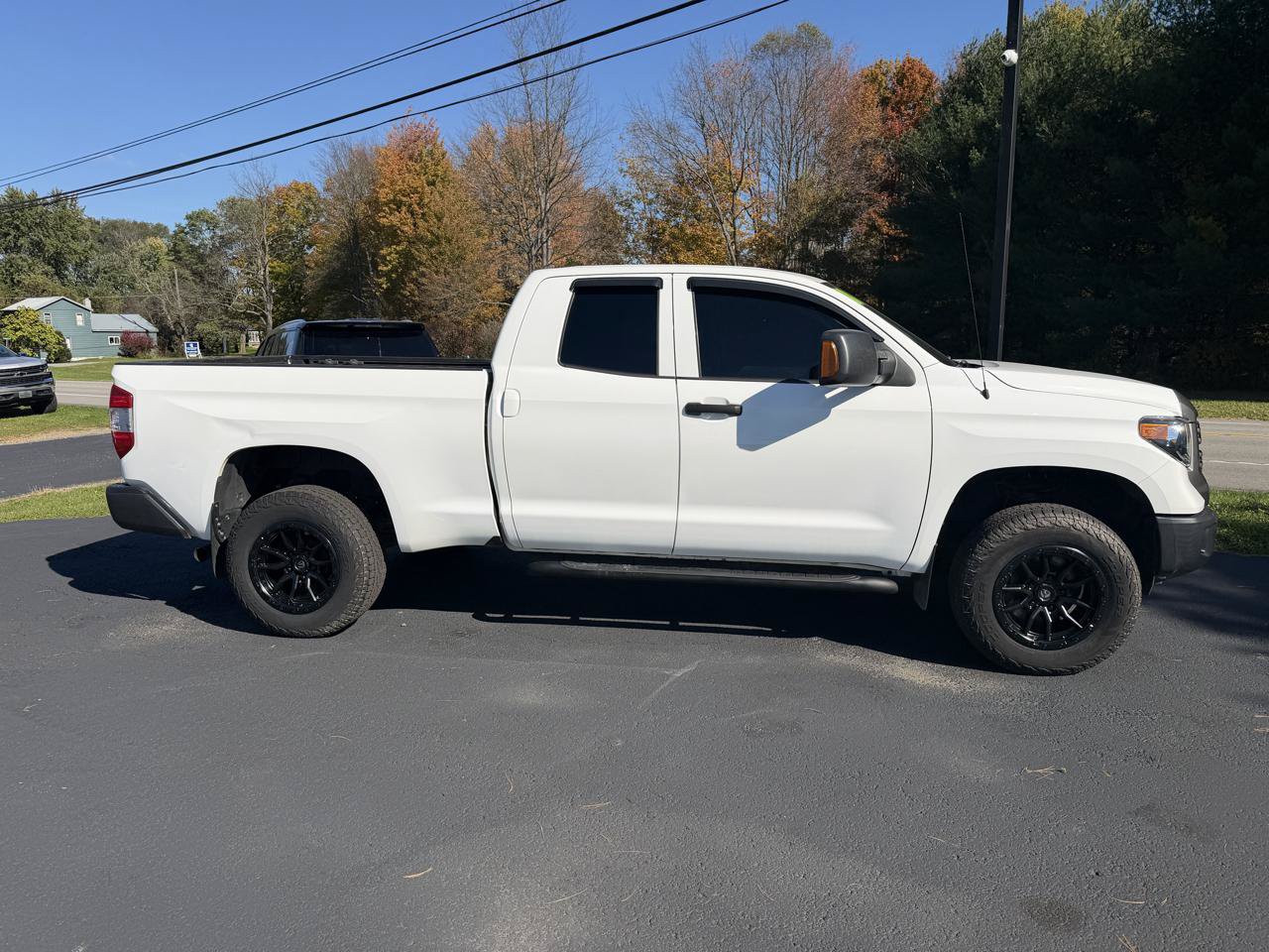 Used 2018 Toyota Tundra SR AWD/4WD image 4