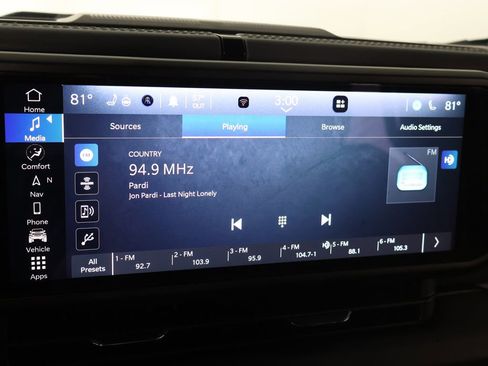 Used 2024 Jeep Wrangler Unlimited Rubicon AWD/4WD image 44