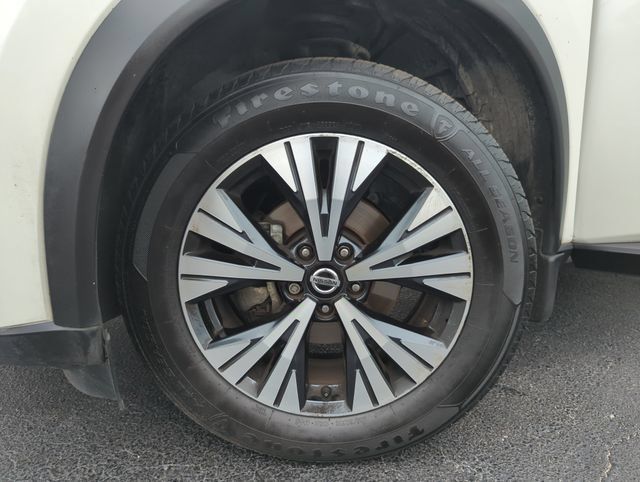Certified 2021 Nissan Rogue SV FWD image 49