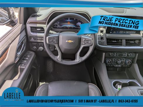 Used 2023 Chevrolet Tahoe Premier RWD image 14