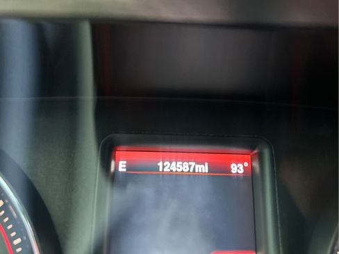 Used 2014 Dodge Charger SXT RWD image 17
