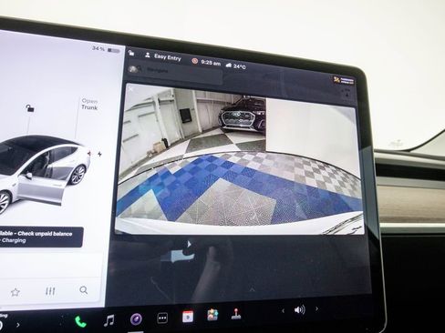 Used 2018 Tesla Model 3 Long Range image 22