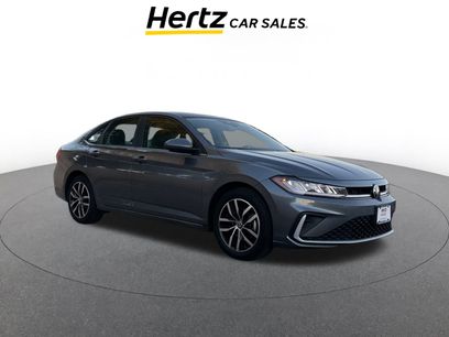 Used 2025 Volkswagen Jetta SE