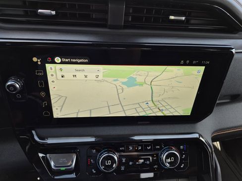 New 2026 GMC Sierra 2500 AT4 w/ AT4 Premium Plus Package image 22