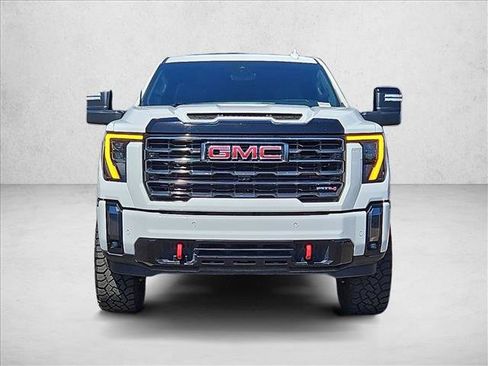 Certified 2024 GMC Sierra 2500 AT4 w/ AT4 Premium Plus Package AWD/4WD image 2