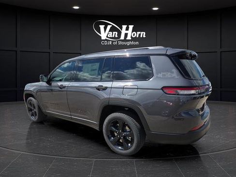 New 2025 Jeep Grand Cherokee L Limited w/ Luxury Tech Group II image 3