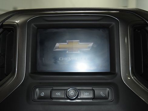 Used 2025 Chevrolet Silverado 2500 W/T w/ WT Convenience Package image 26