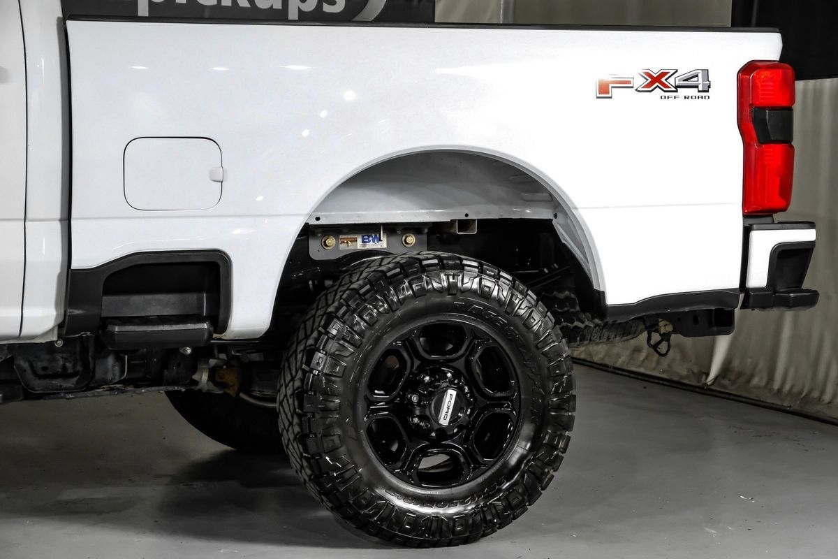 Used 2023 Ford F250 XL w/ STX Appearance Package AWD/4WD image 13