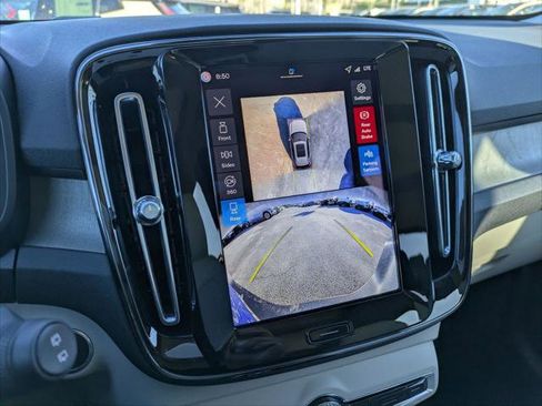 New 2026 Volvo XC40 B5 Plus w/ Protection Package Premier image 9