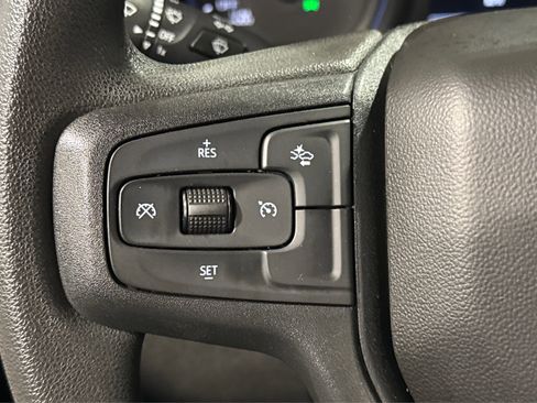 Used 2023 Chevrolet Silverado 1500 Custom image 24