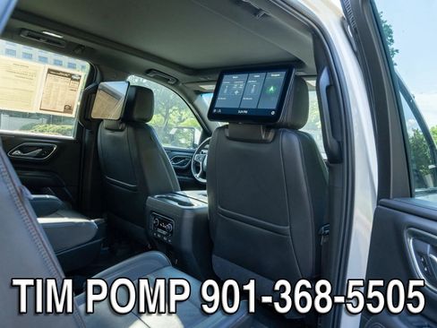 Used 2021 Chevrolet Tahoe High Country w/ Premium Package AWD/4WD image 17