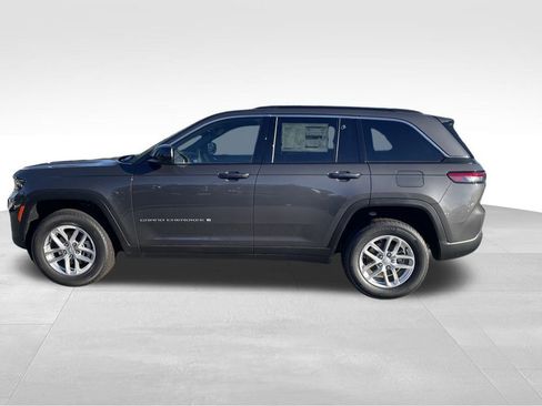 New 2025 Jeep Grand Cherokee Laredo X w/ Trailer Tow Package image 3