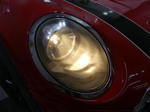 Used 2016 MINI Cooper S image 13