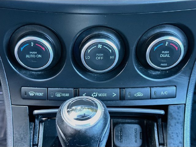Used 2013 MAZDA MAZDA3 i Touring FWD image 15