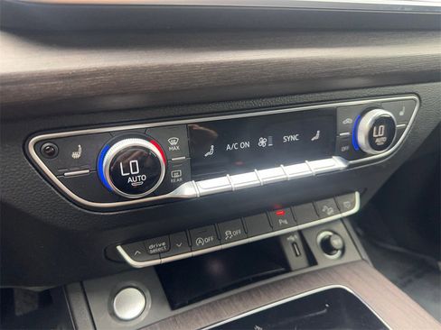 Used 2022 Audi Q5 2.0T Premium w/ Convenience Package image 67