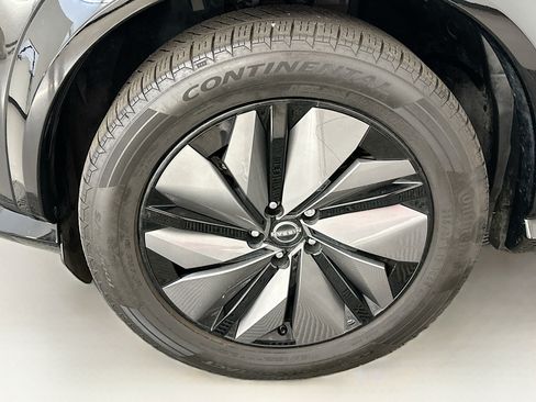 Used 2024 Nissan Ariya AWD image 11