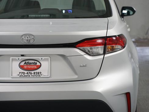 Certified 2024 Toyota Corolla LE image 10