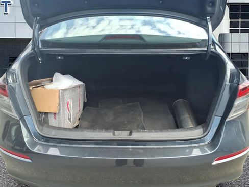 Used 2025 Honda Civic Sport image 6