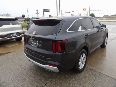 New 2026 Kia Sorento EX image 6