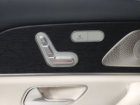 Certified 2026 Mercedes-Benz GLS 450 4MATIC image 28
