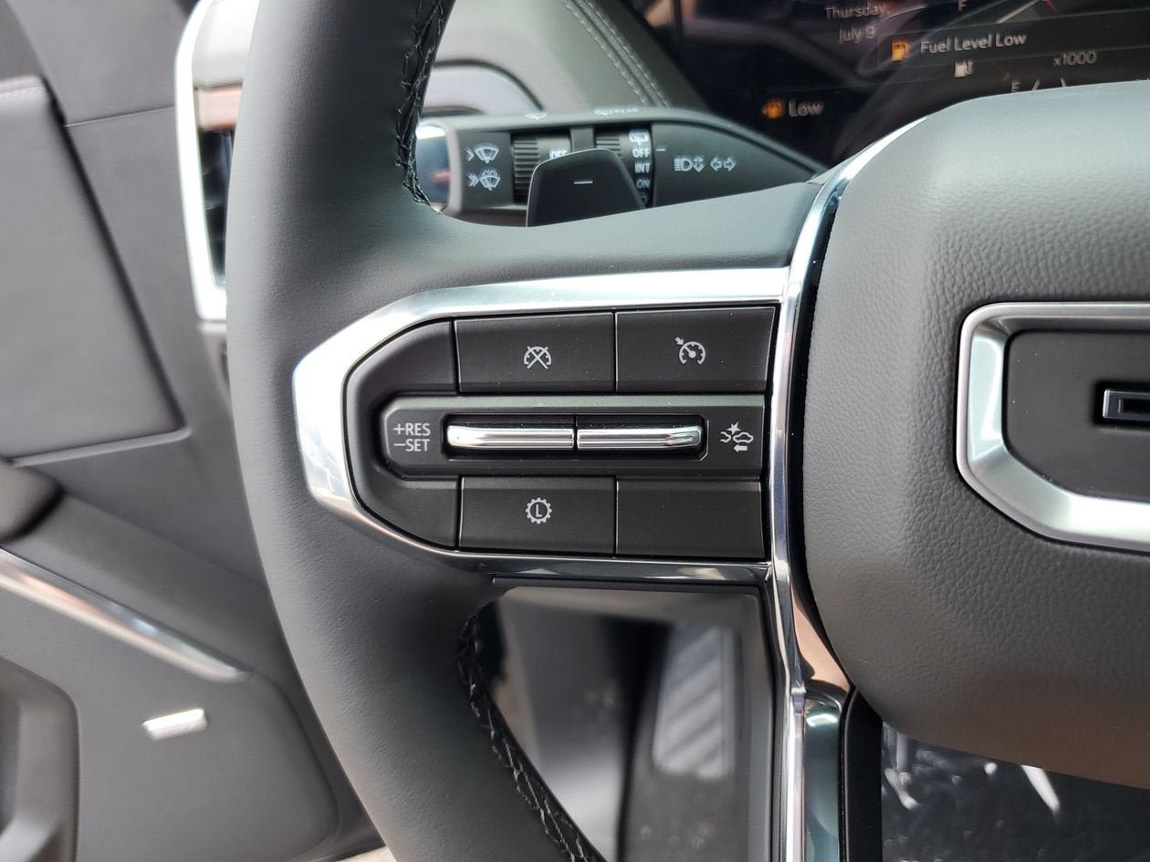 New 2026 GMC Yukon Denali RWD image 28
