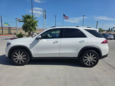 Used 2025 Mercedes-Benz GLE 450e 4MATIC image 4