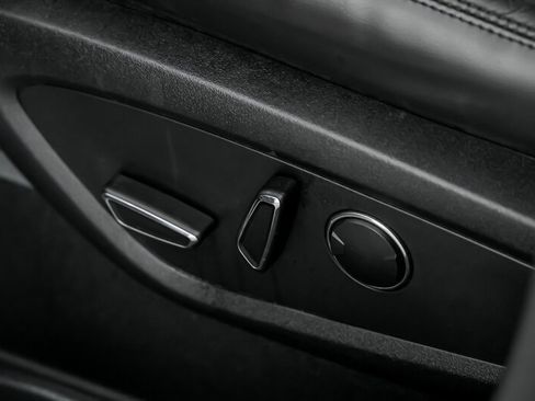 Used 2016 Lincoln MKX Reserve w/ Climate Package image 25