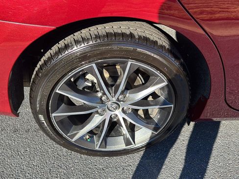 Used 2016 Toyota Camry XSE image 34