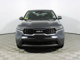 Used 2022 Kia Sorento LX image 2