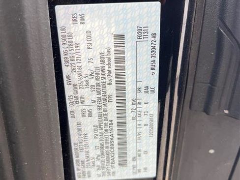 Used 2025 Ford Transit 350 XLT RWD image 10