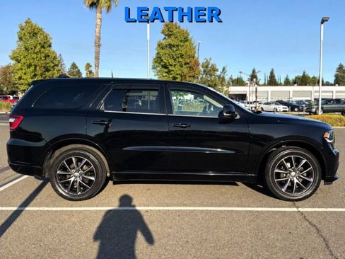 Used 2017 Dodge Durango GT w/ Nav & Power Liftgate Group RWD image 4