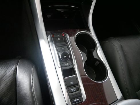 Used 2016 Acura TLX V6 SH-AWD w/ Technology Pkg image 24