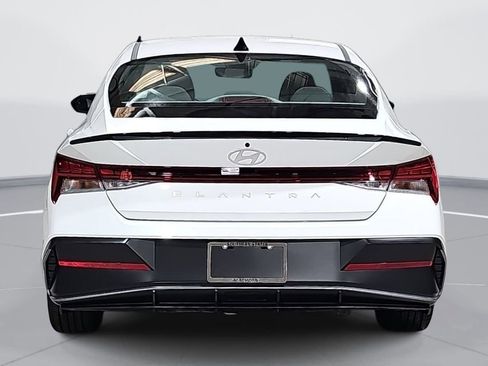 New 2026 Hyundai Elantra SEL Sport Premium FWD image 6