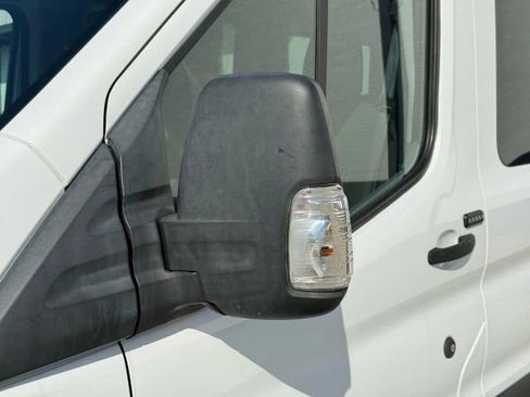 Used 2019 Ford Transit 150 XLT image 9