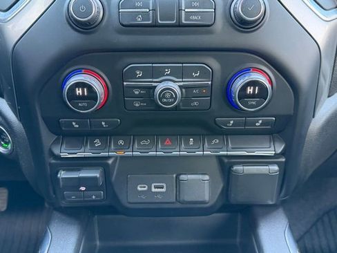 Used 2021 Chevrolet Silverado 1500 LT Trail Boss w/ Convenience Package II image 34