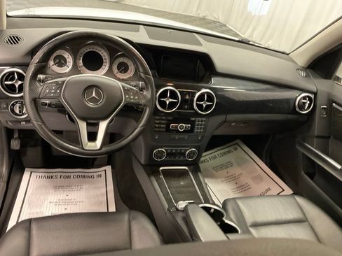 Used 2015 Mercedes-Benz GLK 350 4MATIC image 29