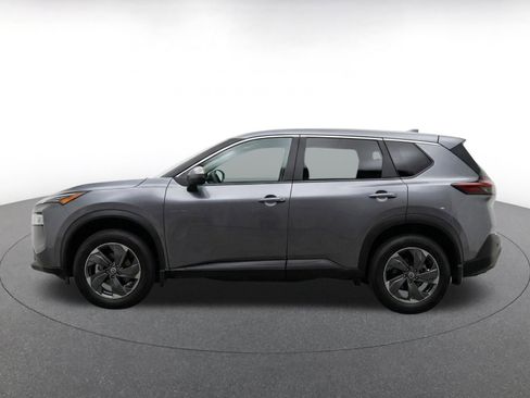 Used 2025 Nissan Rogue SV AWD/4WD image 4