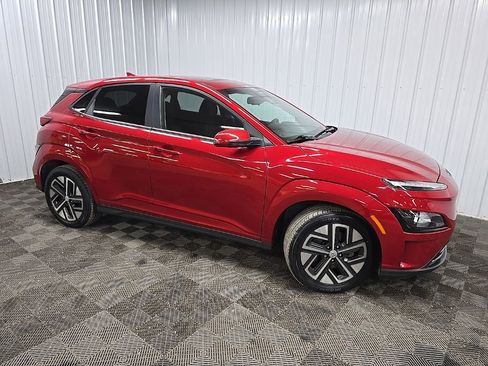Used 2022 Hyundai Kona SEL w/ Convenience Package FWD image 1