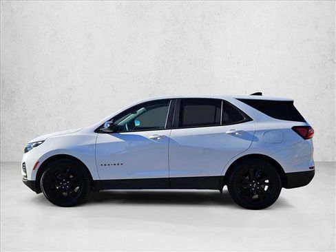 Used 2023 Chevrolet Equinox LS w/ LS Convenience Package image 9