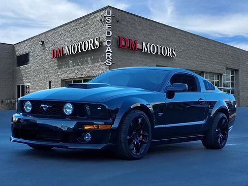Used 2008 Ford Mustang GT RWD image 1